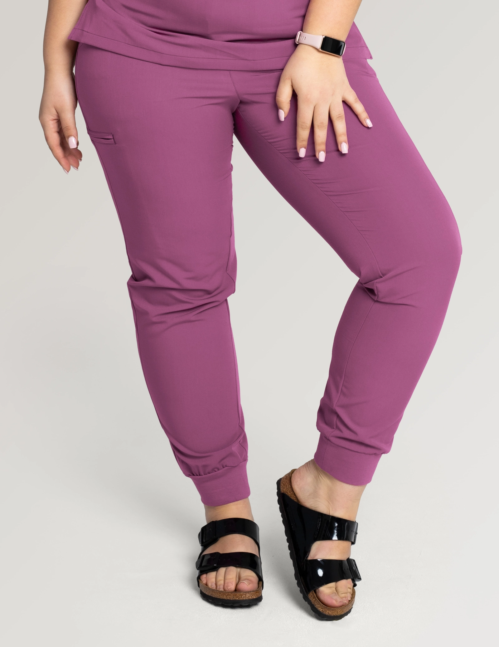 Pantaloni Joggers pentru femei - BURGUNDY Pantaloni Joggers pentru femei - BURGUNDY