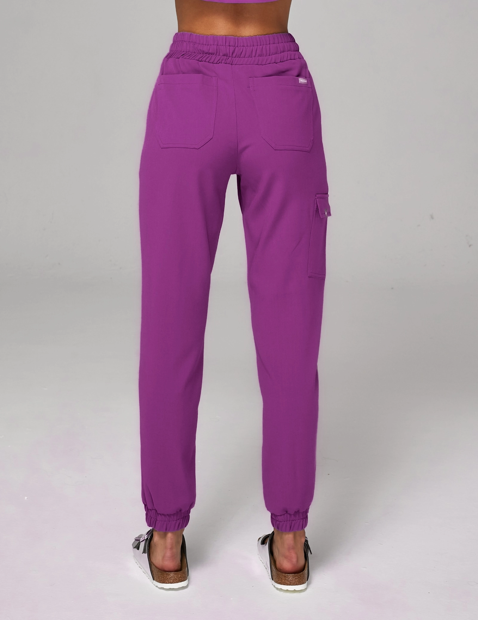 Pantaloni Amelia Joggers - DUSTY GREEN Pantaloni Amelia Joggers - DUSTY GREEN