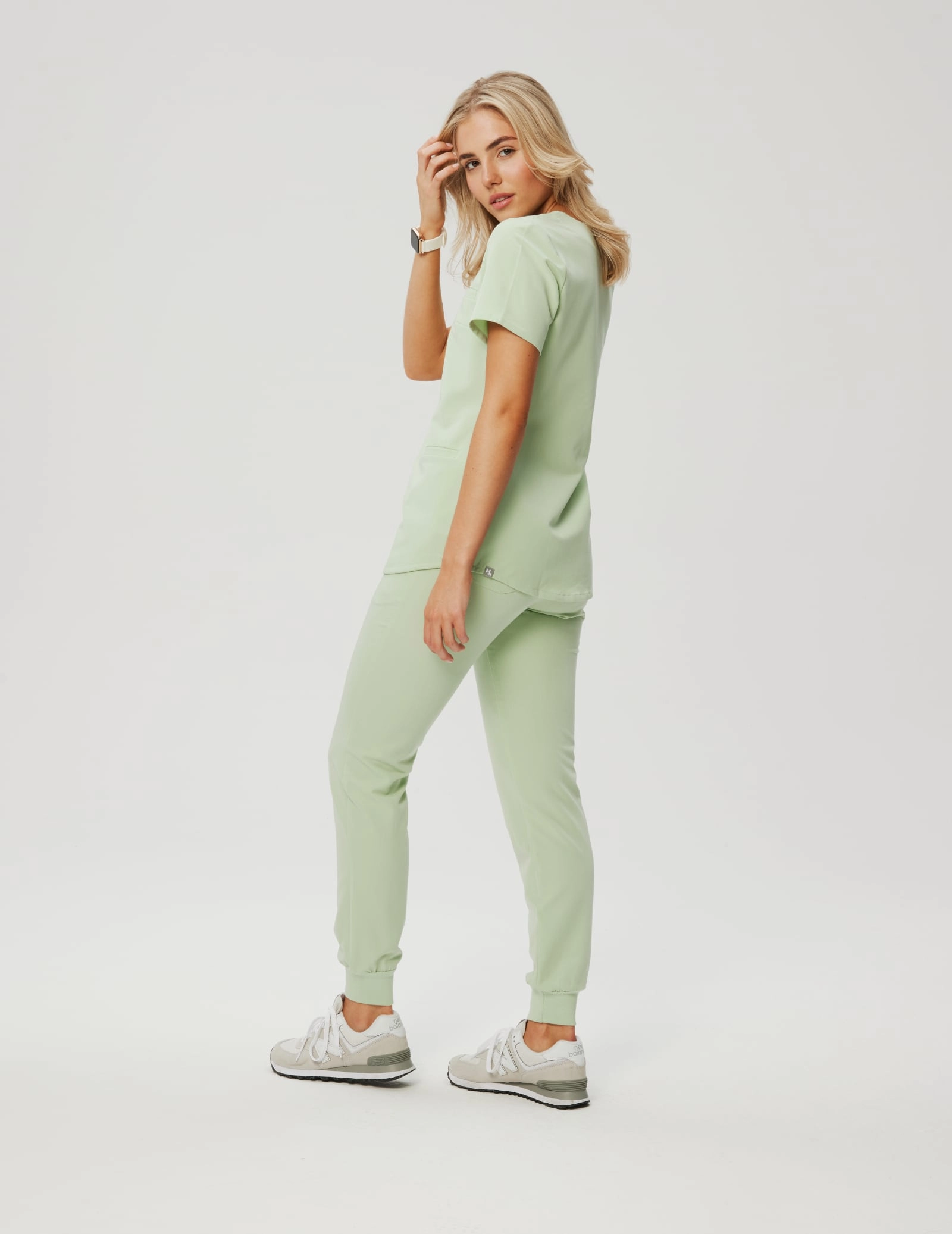 Pantaloni joggers pentru femei - MATCHA LATTE