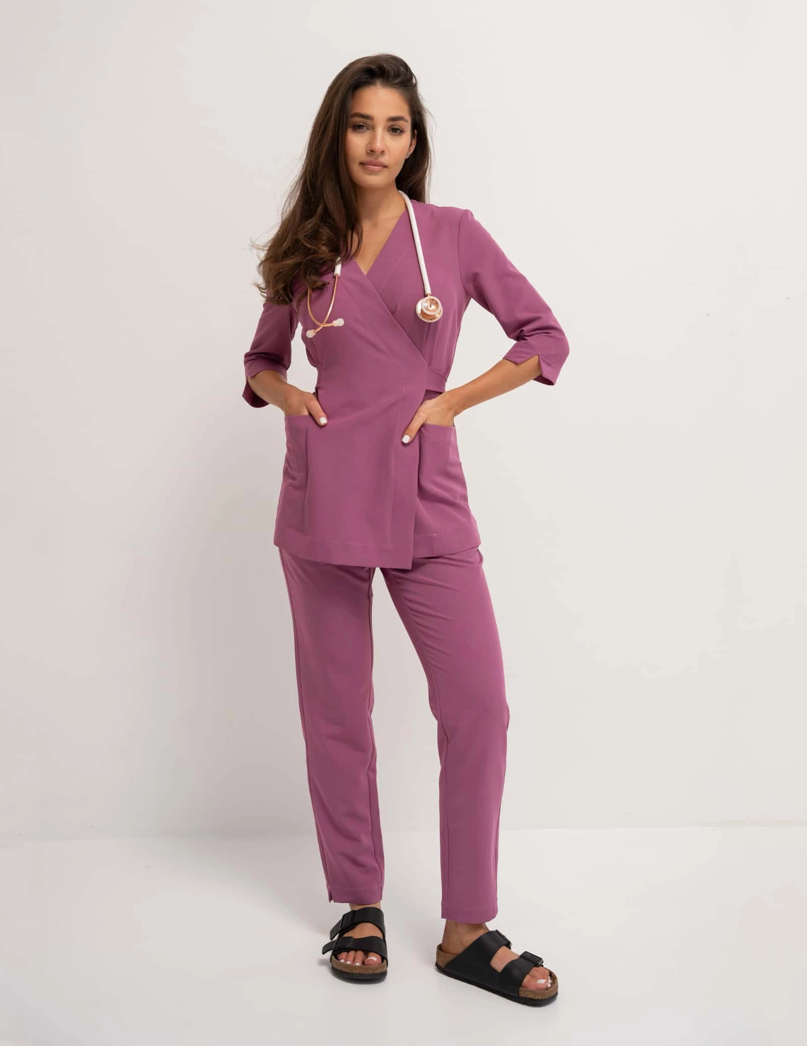 Bluză medicală legată ROSALIE - BERRY SHAKE