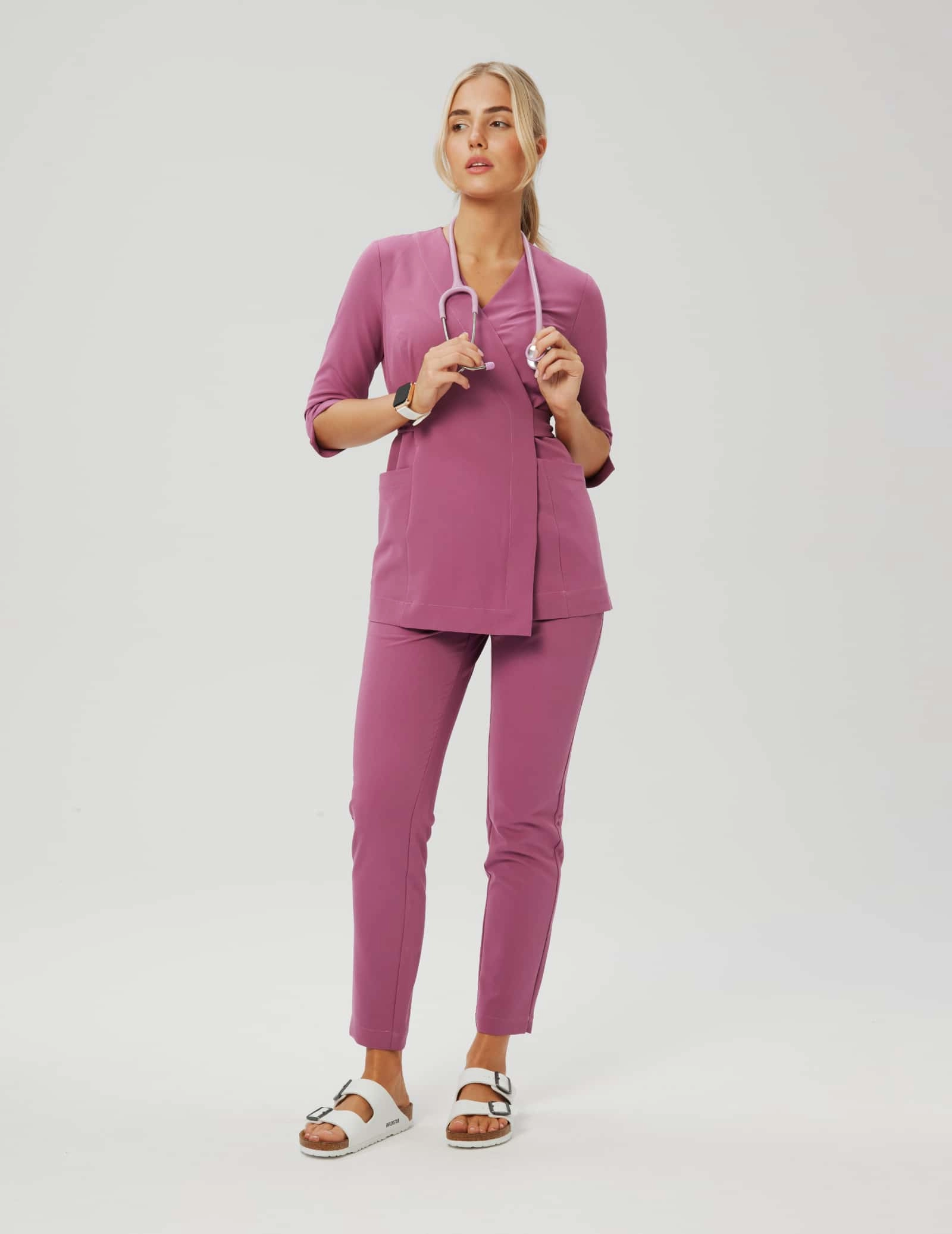Pantaloni pentru femei Basic - BURGUNDY