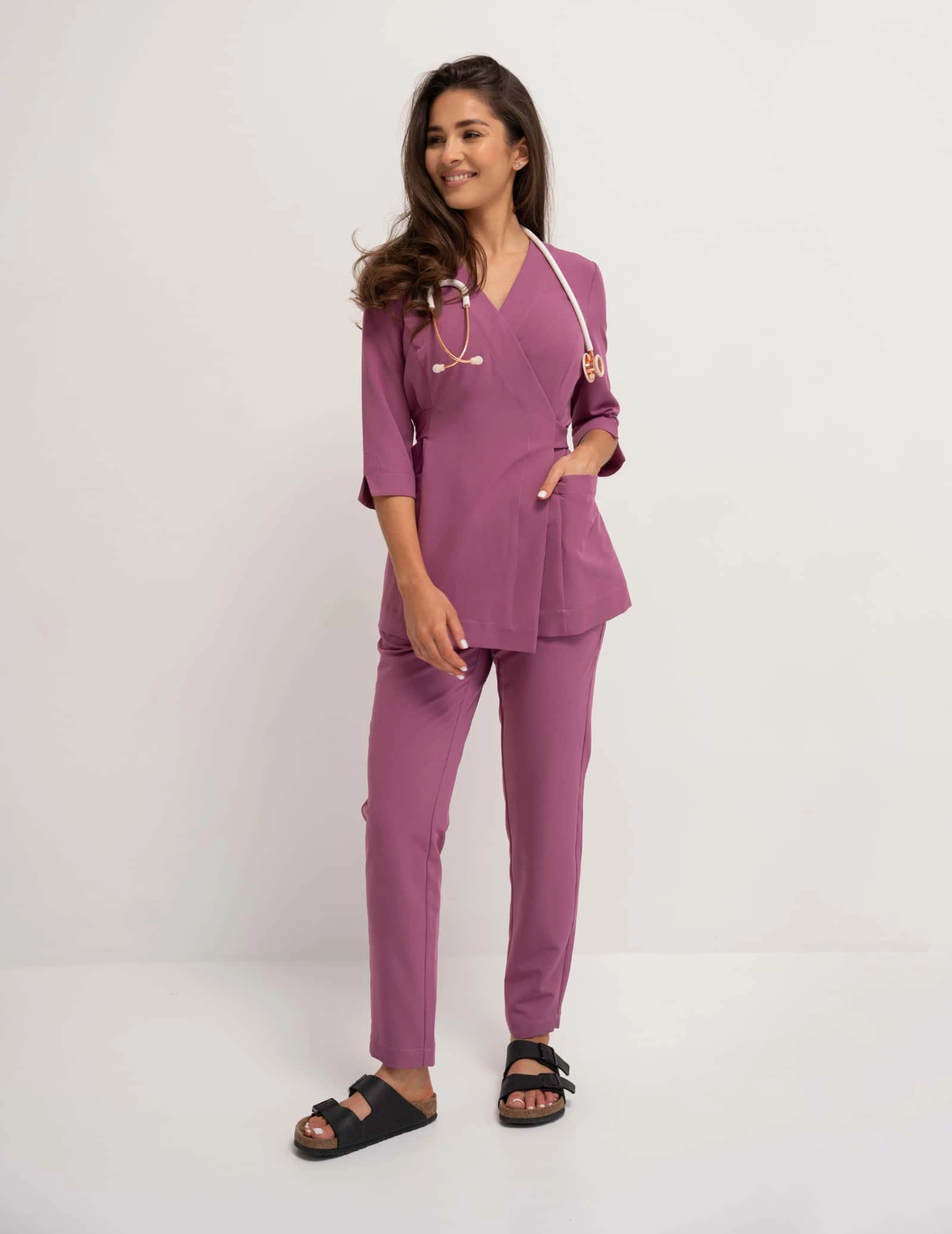 Pantaloni pentru femei Basic - BURGUNDY
