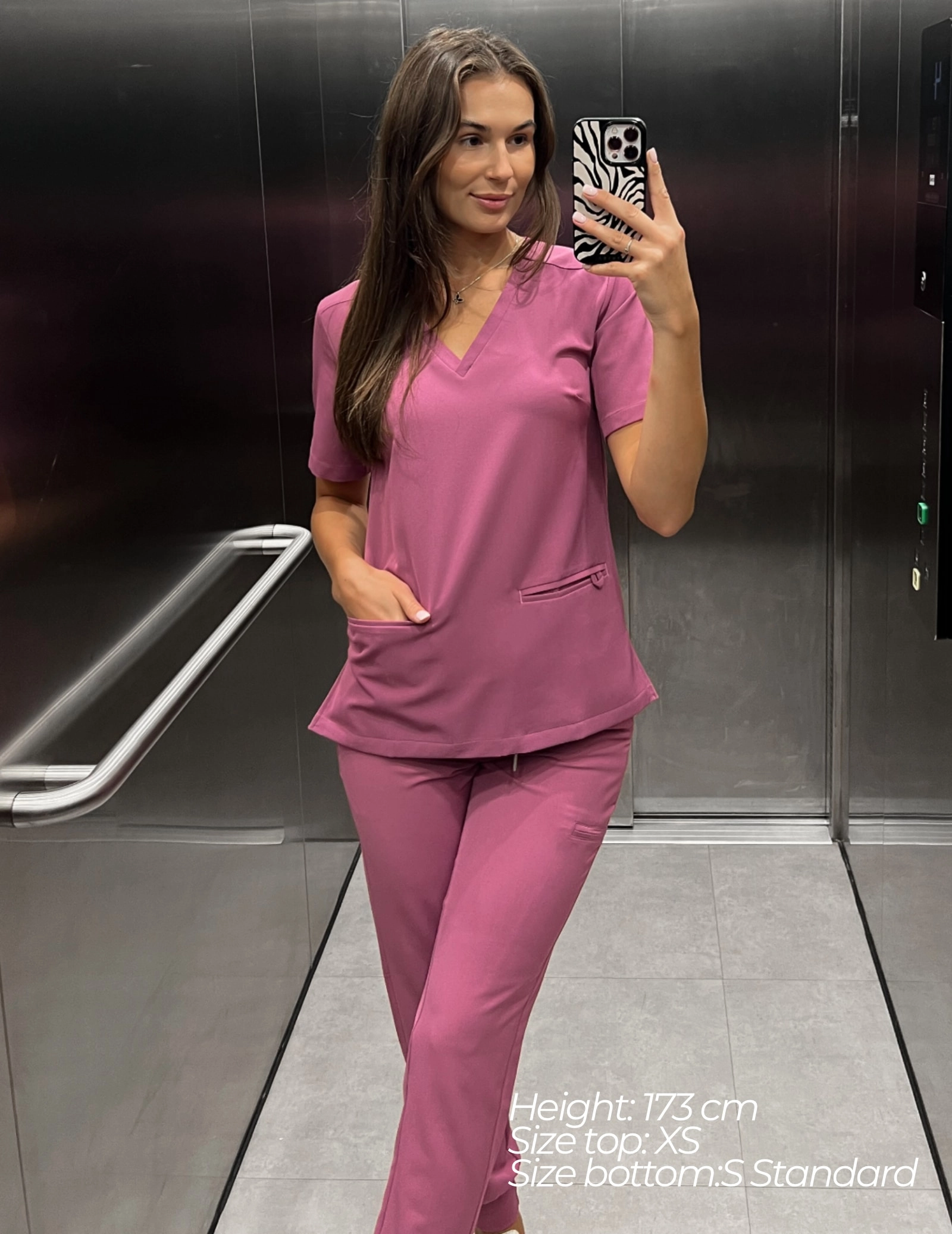 Bluză medicală Casy - BERRY SHAKE