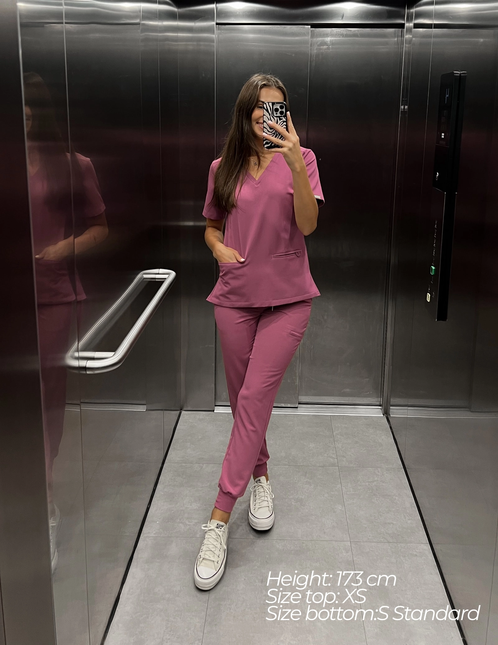 Bluză medicală Casy - BERRY SHAKE
