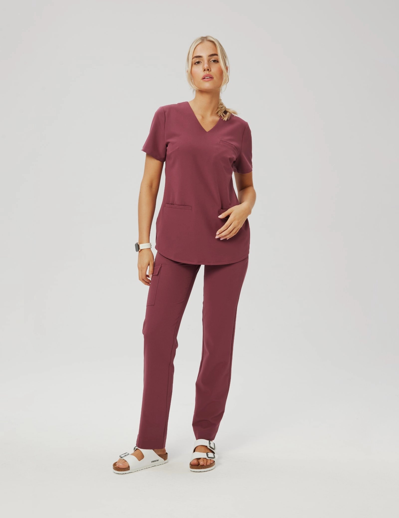 Bluza Medyczna Grace - BURGUNDY Bluza Medyczna Grace - BURGUNDY
