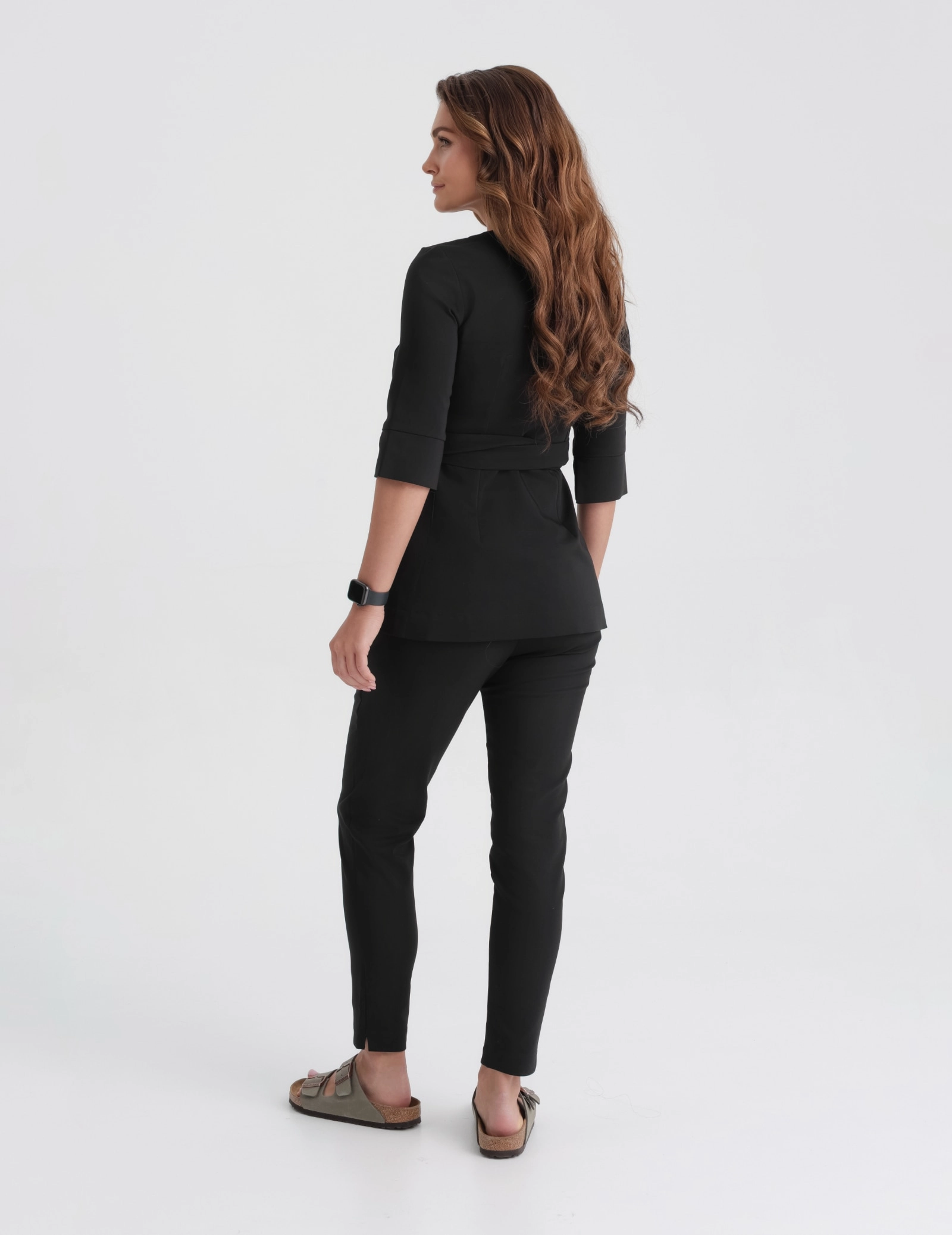 Bluză medicală legată Rosalie - TRUE BLACK