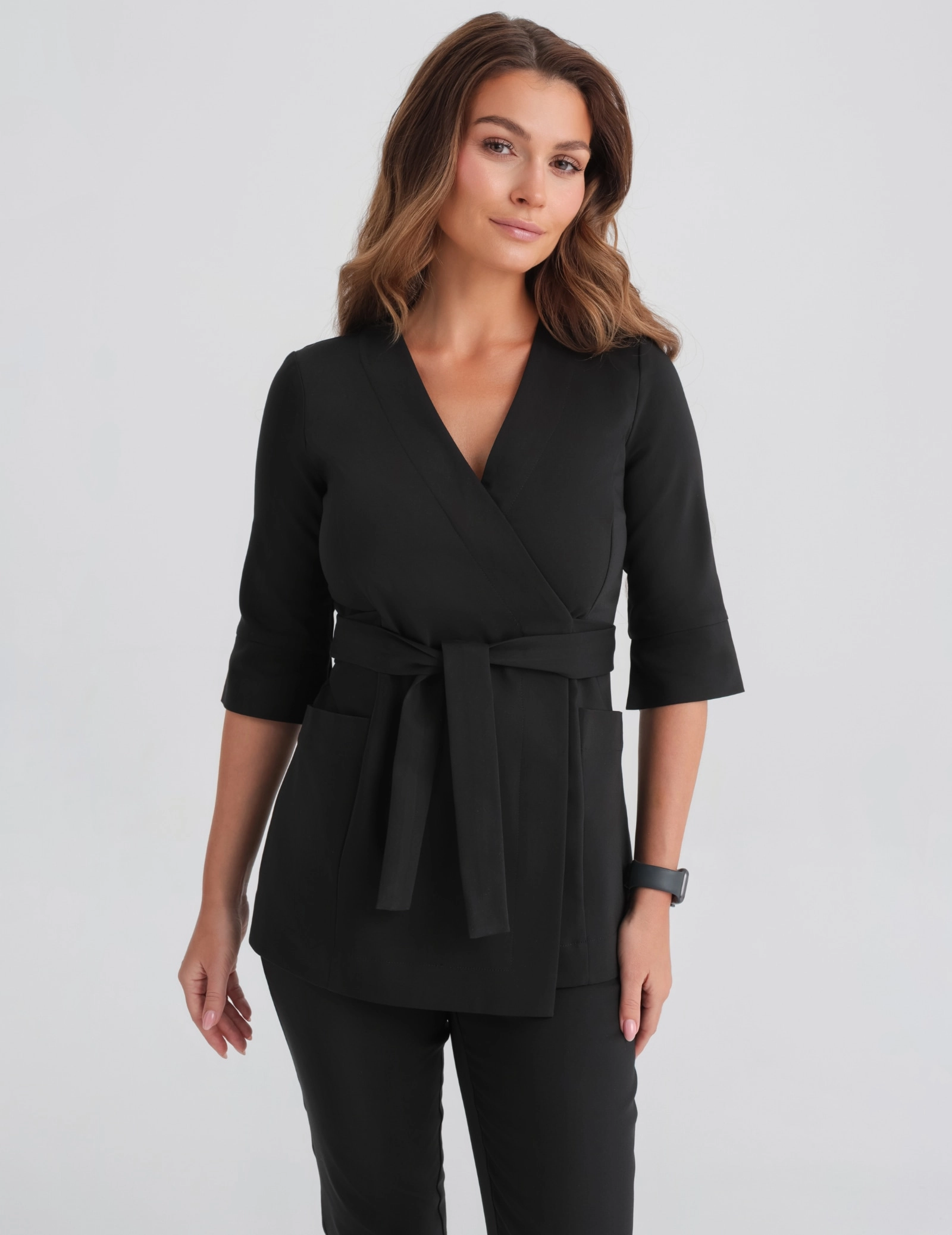 Bluză medicală legată Rosalie - TRUE BLACK