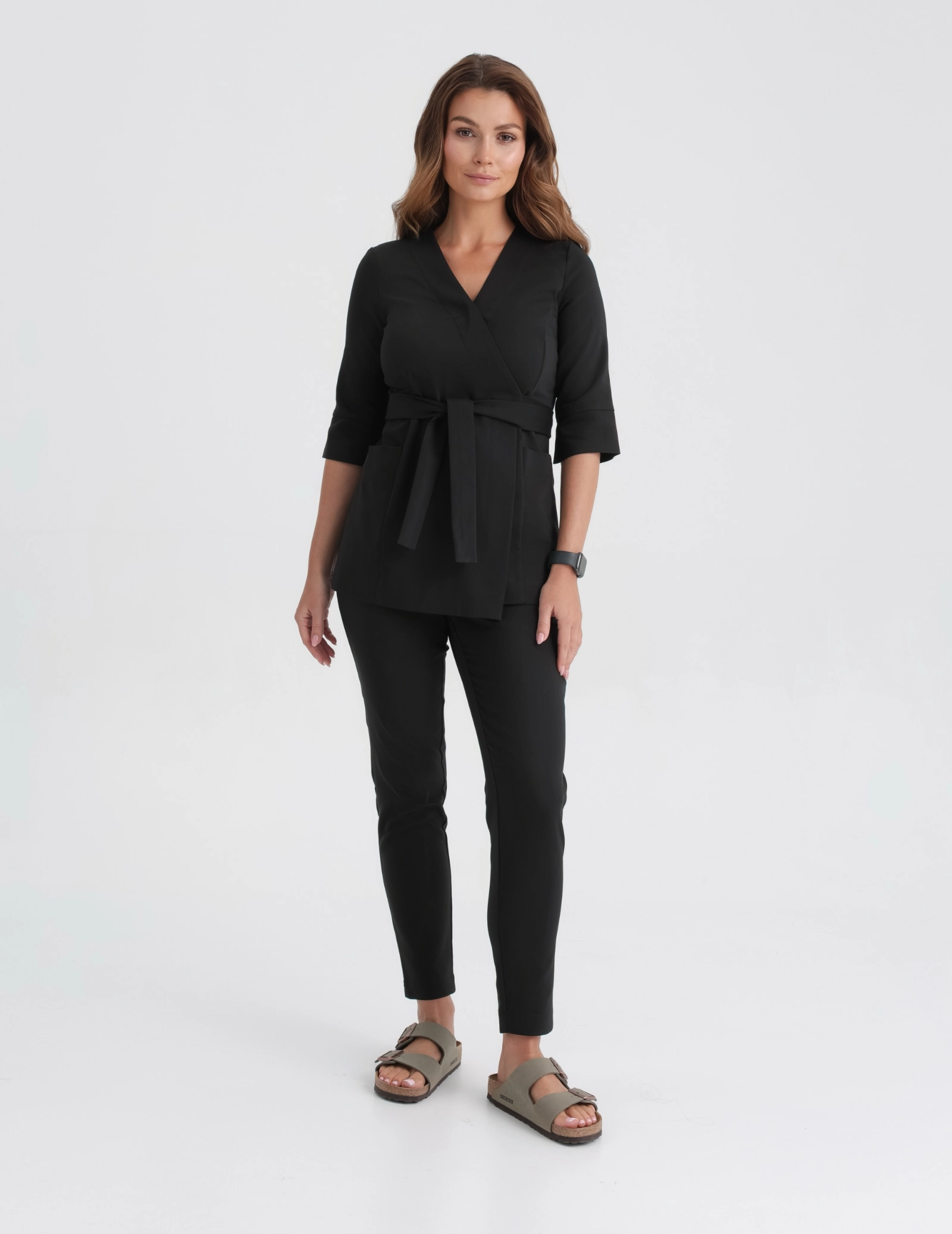 Bluză medicală legată Rosalie - TRUE BLACK