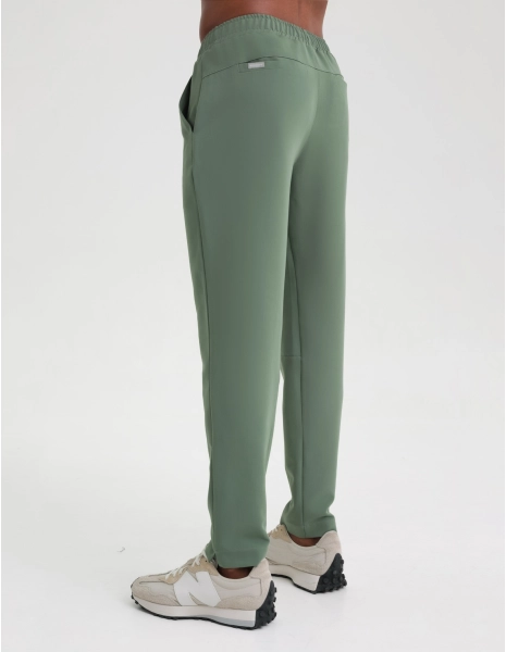 Pantaloni basic pentru...