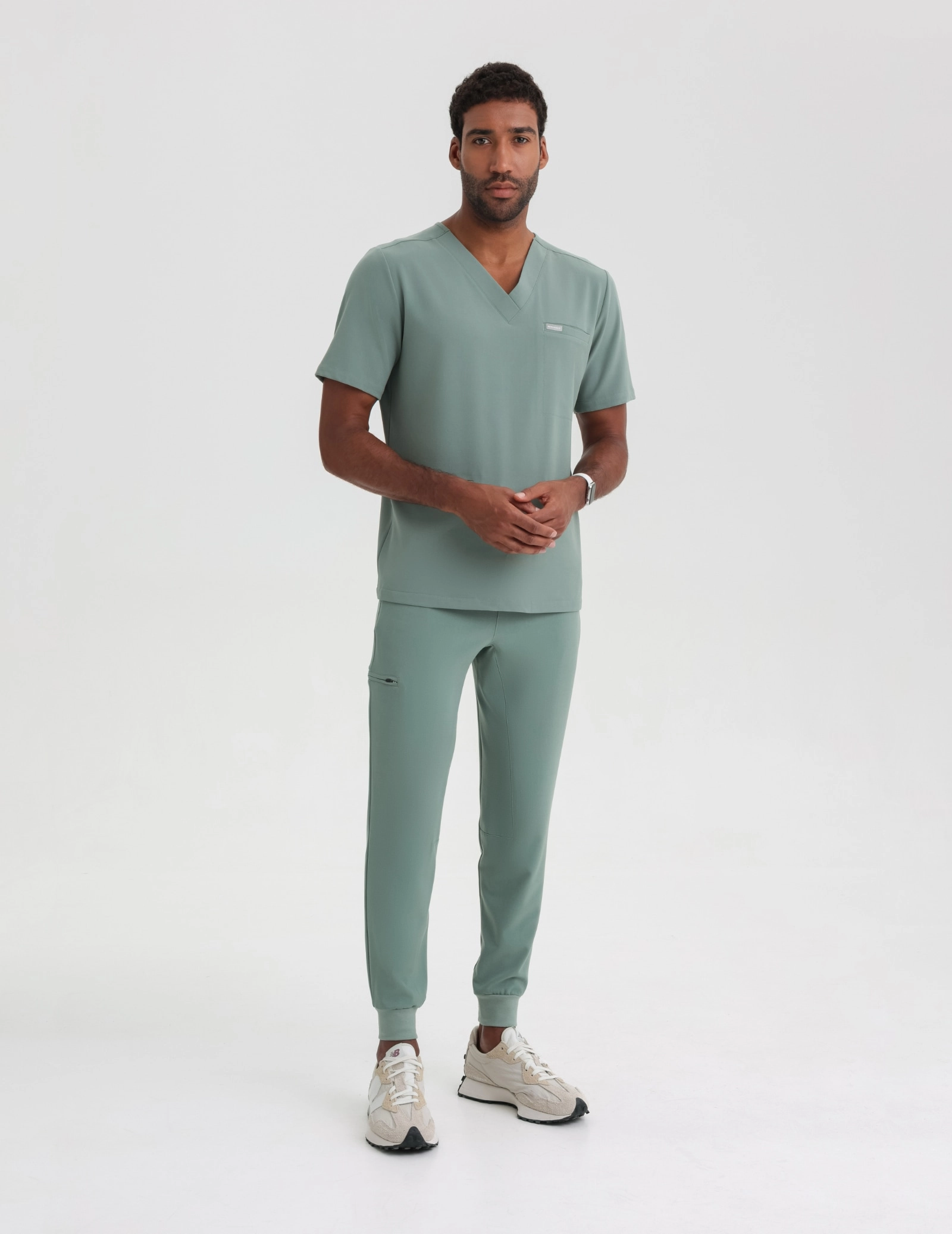 Pantaloni Joggers pentru bărbați - DUSTY GREEN Pantaloni Joggers pentru bărbați - DUSTY GREEN