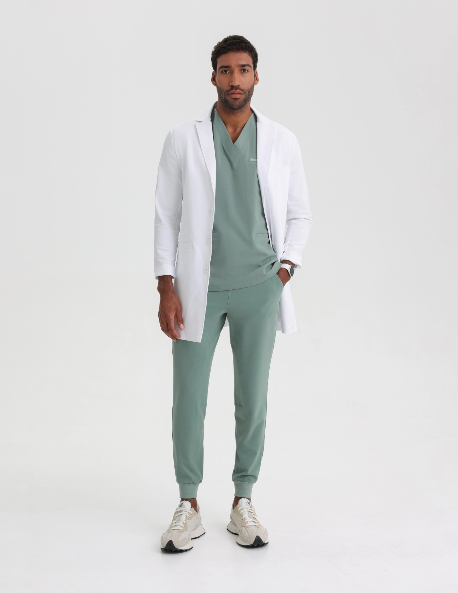 Pantaloni Joggers pentru bărbați - DUSTY GREEN Pantaloni Joggers pentru bărbați - DUSTY GREEN