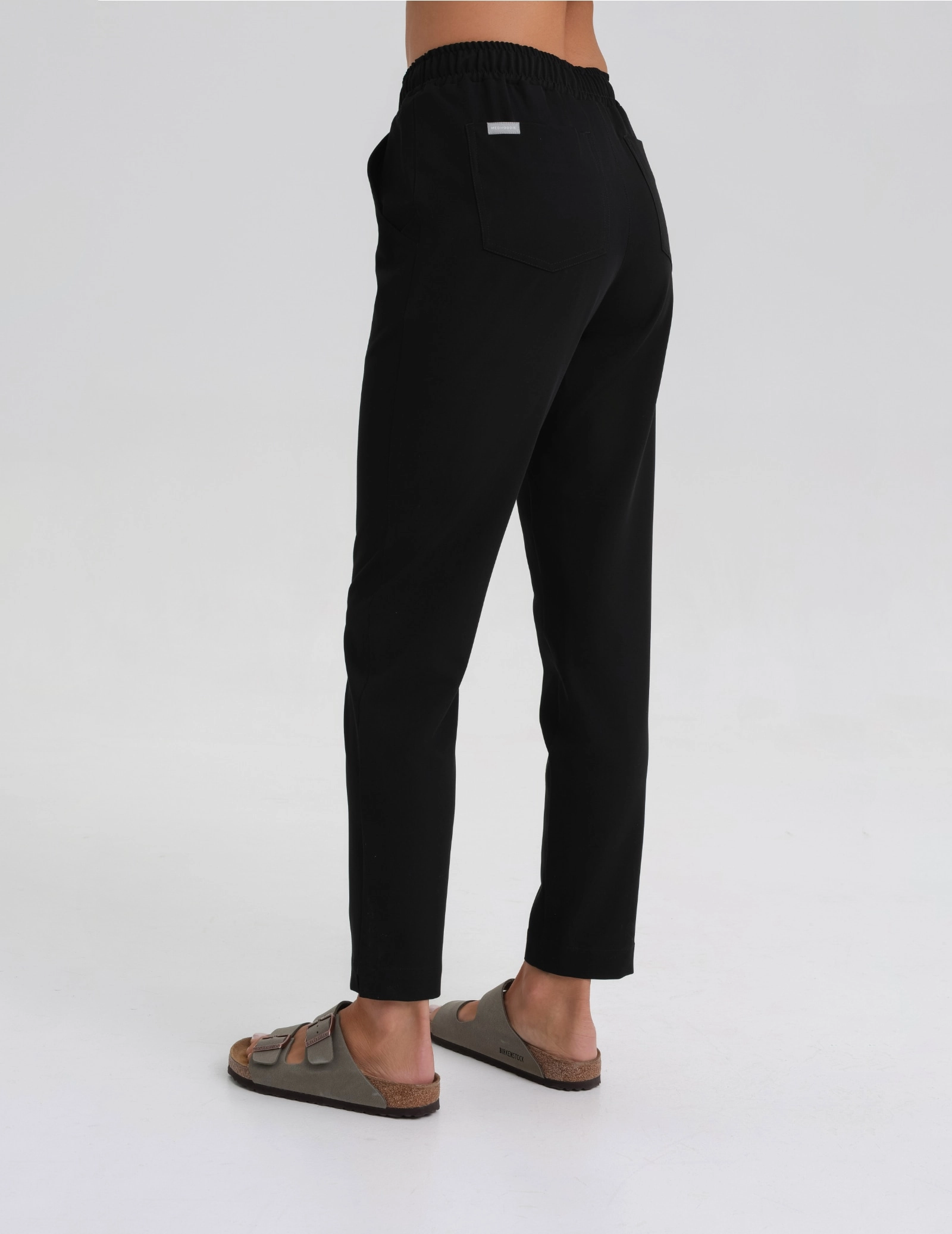 Pantaloni pentru femei Basic - BLACK