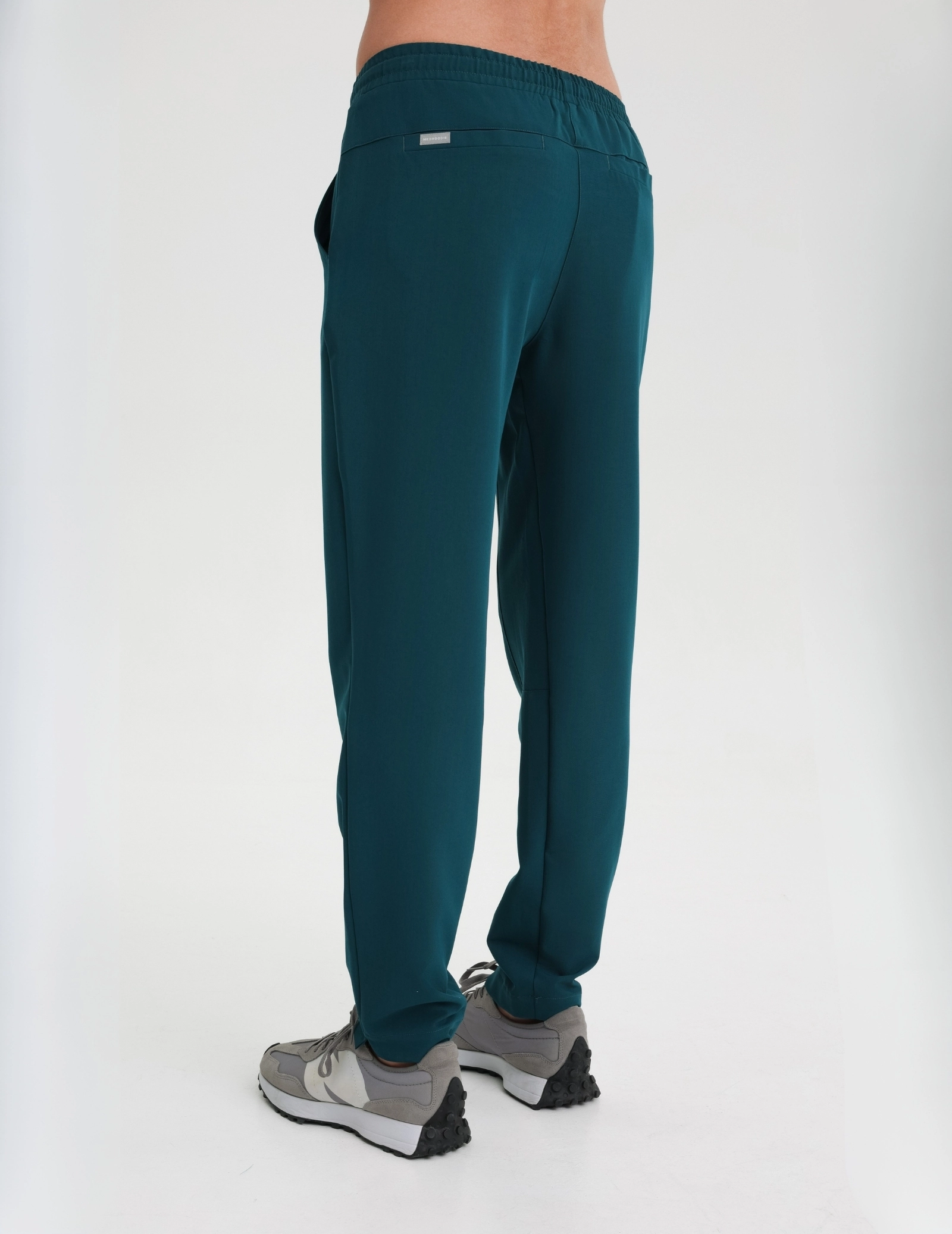 Pantaloni basic pentru bărbați - DEEP GREEN