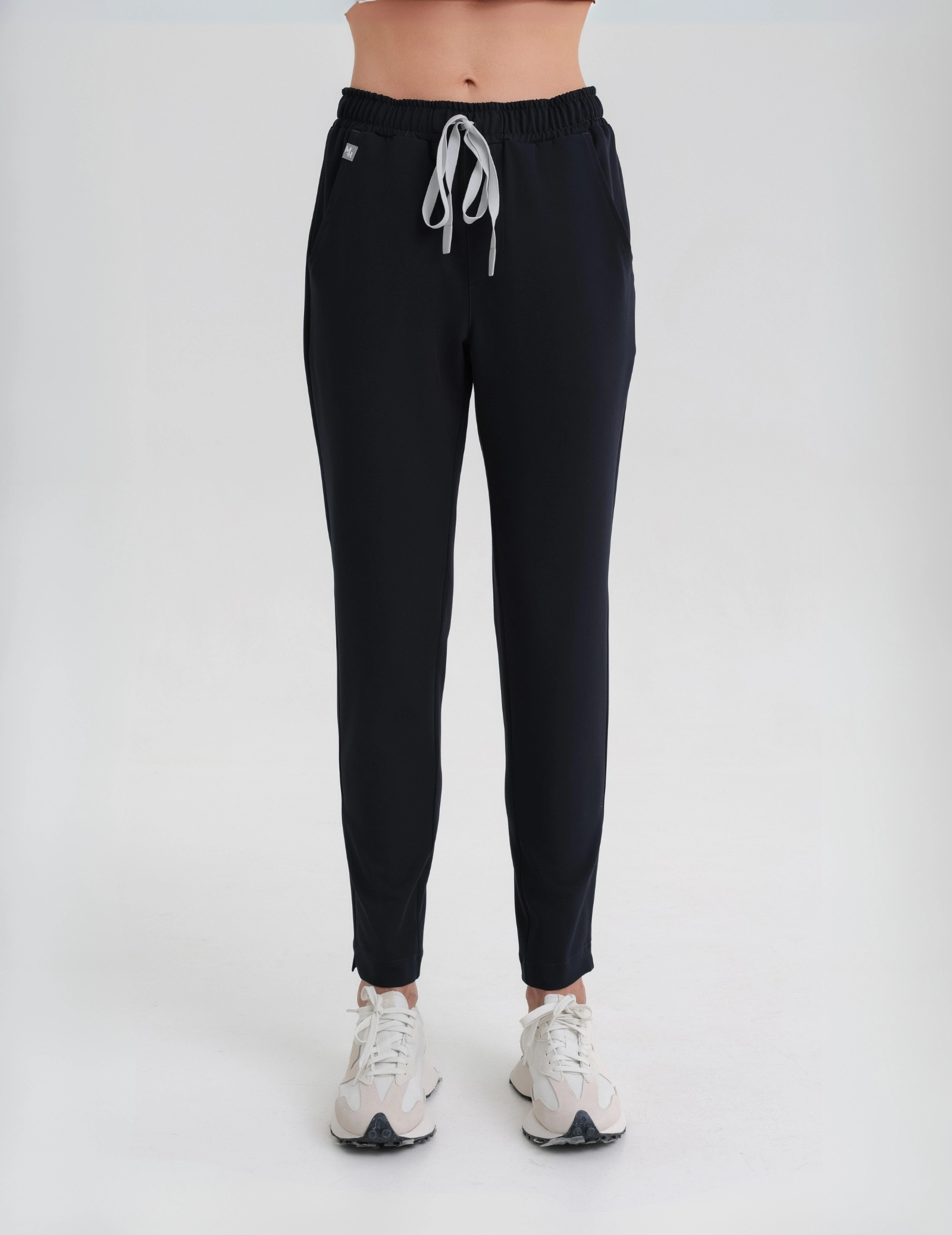 Pantaloni pentru femei Basic - MIDNIGHT BLUE Pantaloni pentru femei Basic - MIDNIGHT BLUE