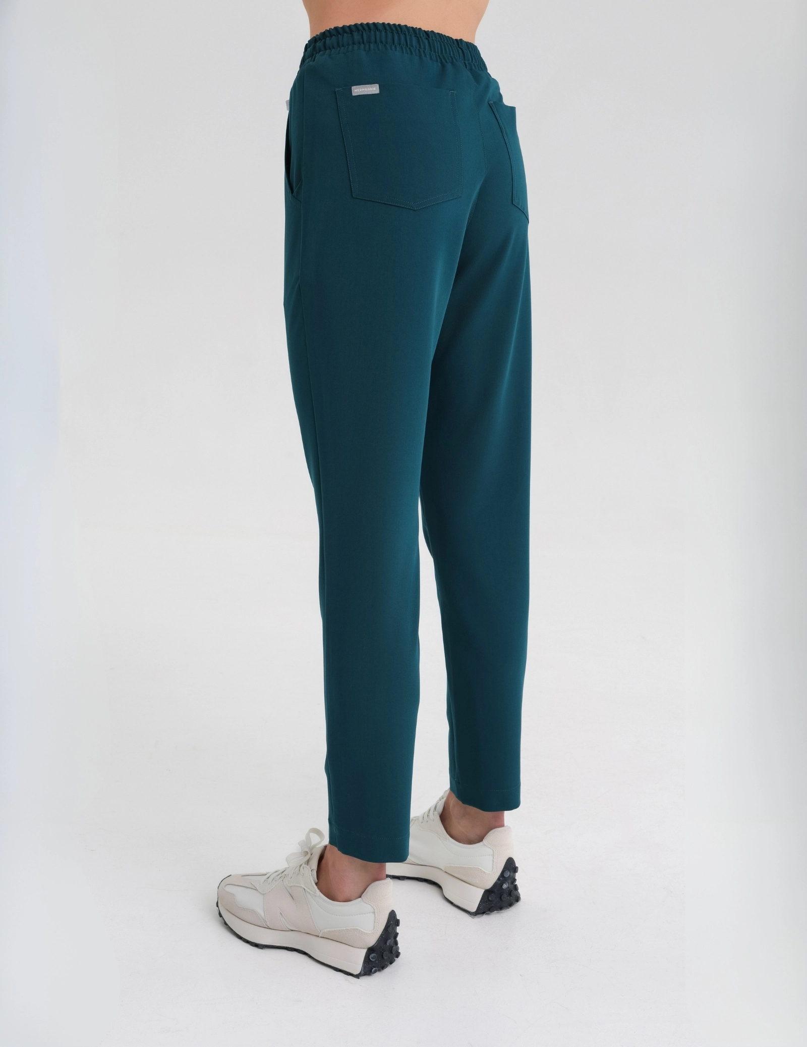 Pantaloni pentru femei Basic - DEEP GREEN