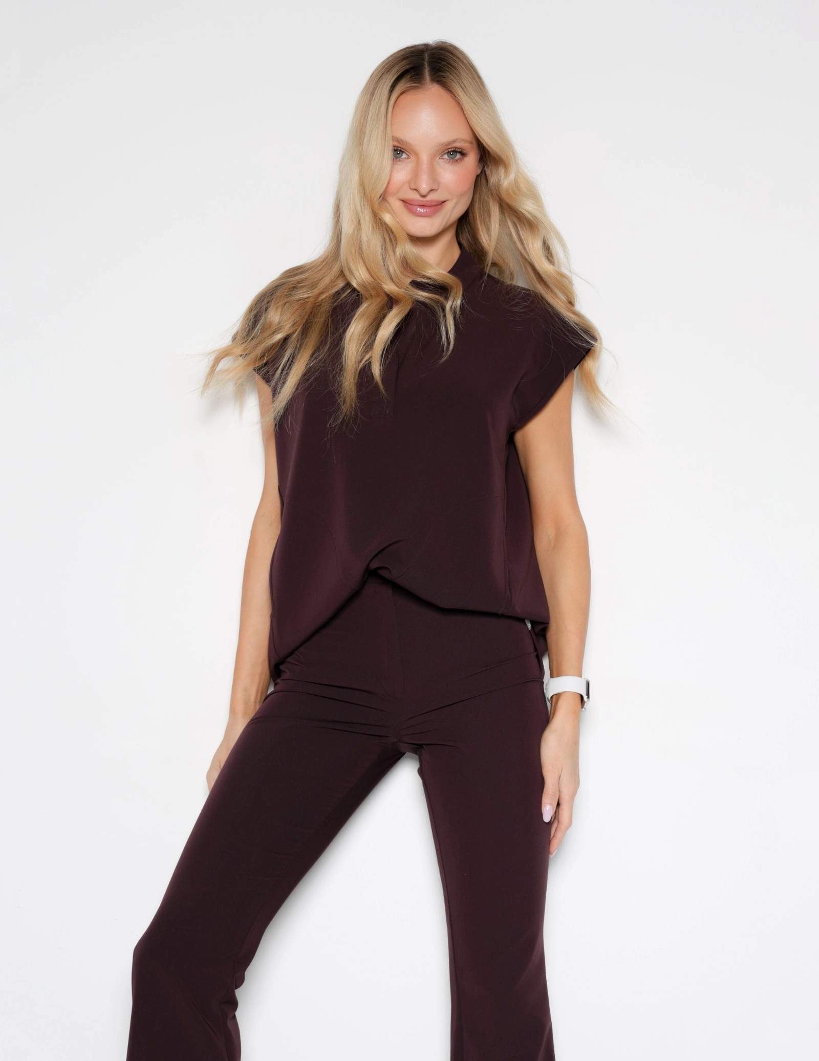 Bluză Medicală Khloe - DARK CHOCOLATE