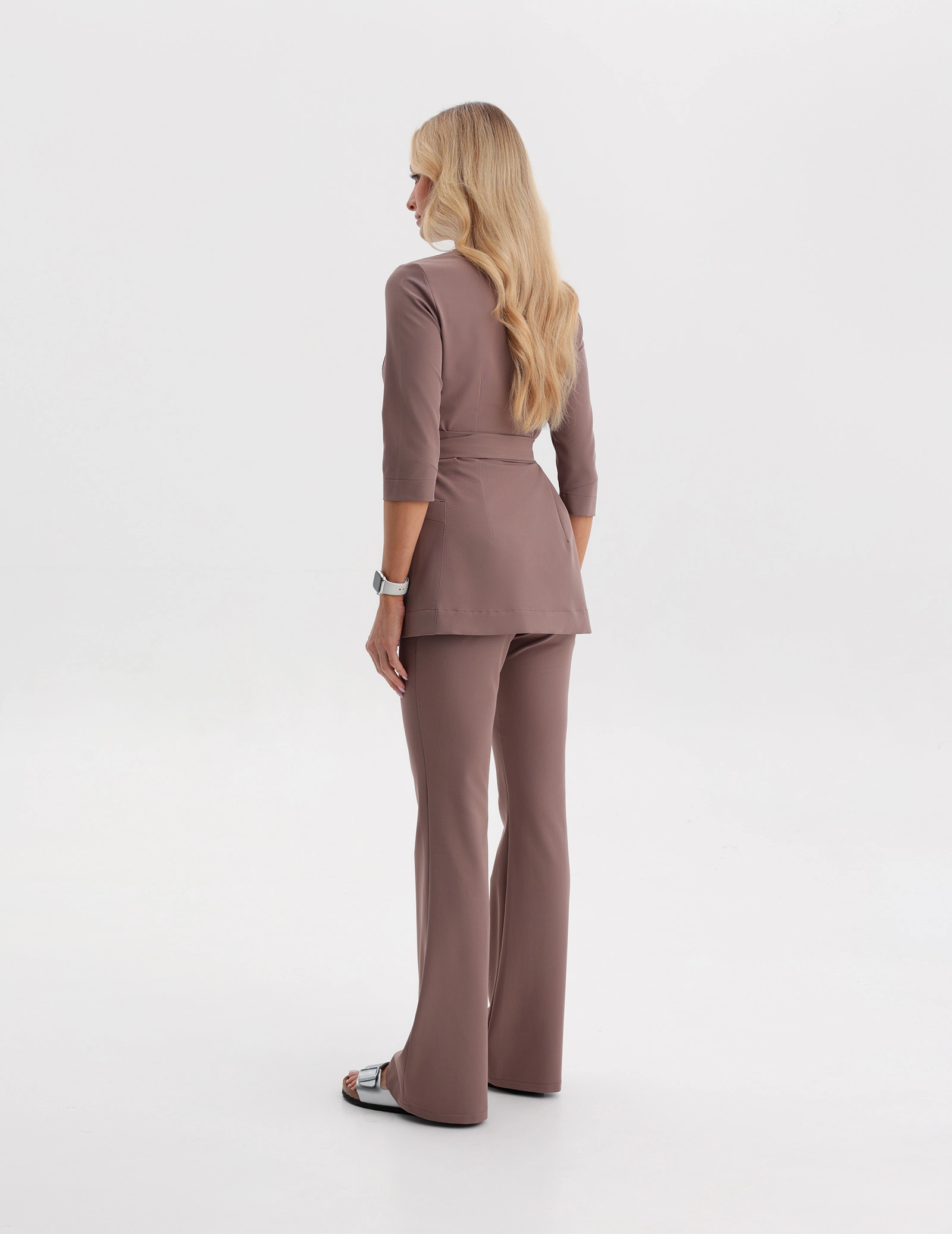 Bluză Medicală cu legături Rosalie – MOCHA