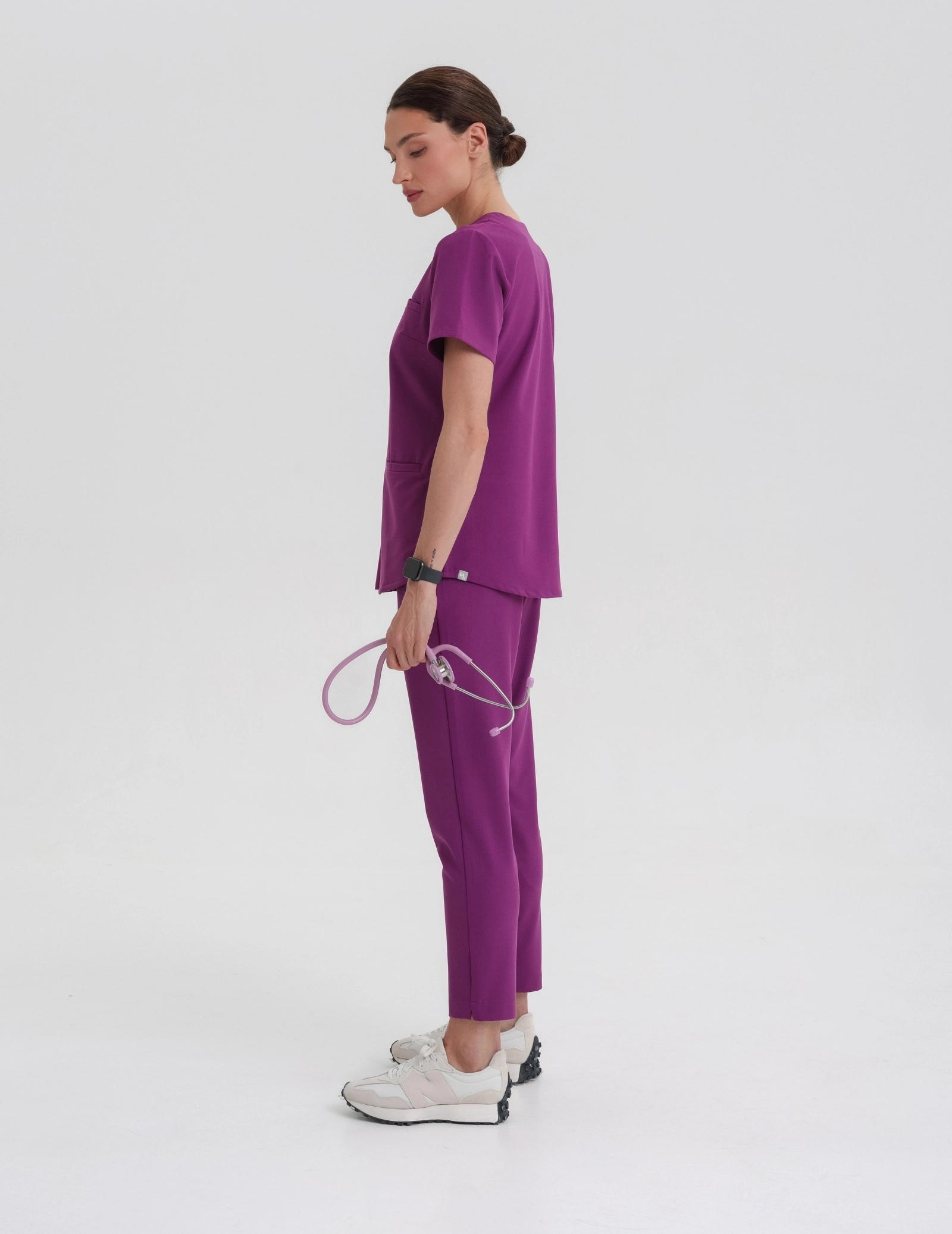 Pantaloni pentru femei Basic - GRAPE PURPLE