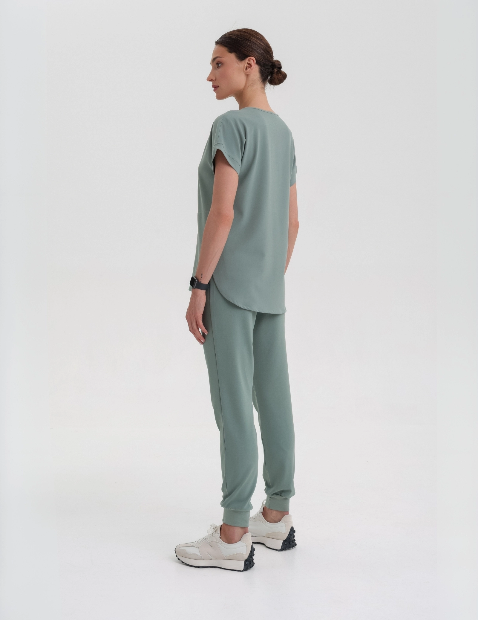 Kendall Medical Sweatshirt - VERDE PUTERNIC