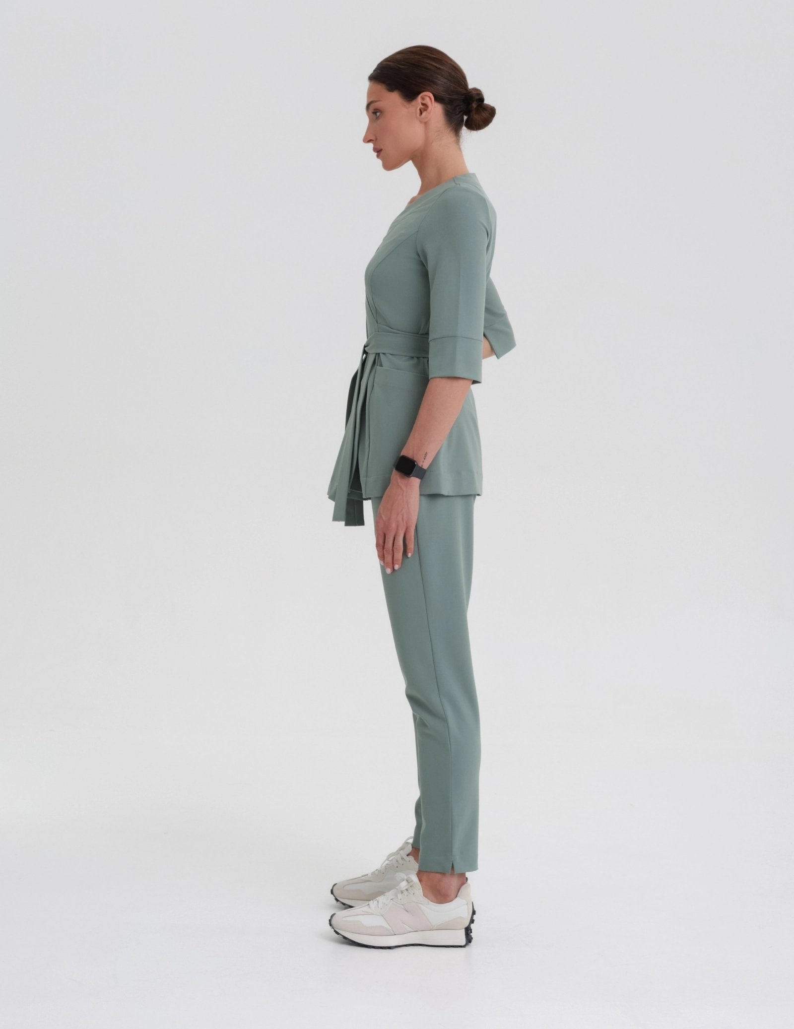 Pantaloni pentru femei Basic - DUSTY GREEN