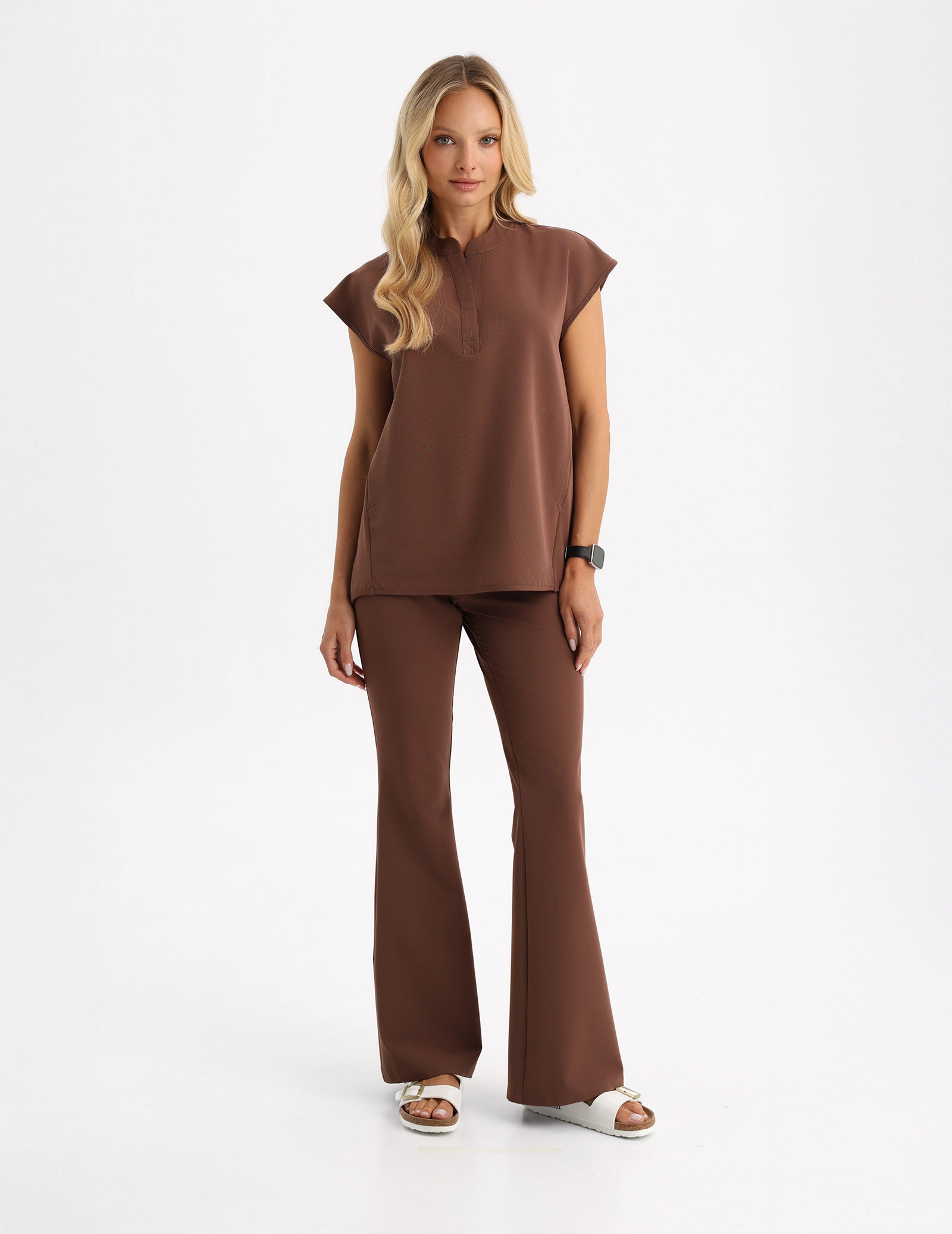 Bluză Medicală Khloe - MILKY BROWN