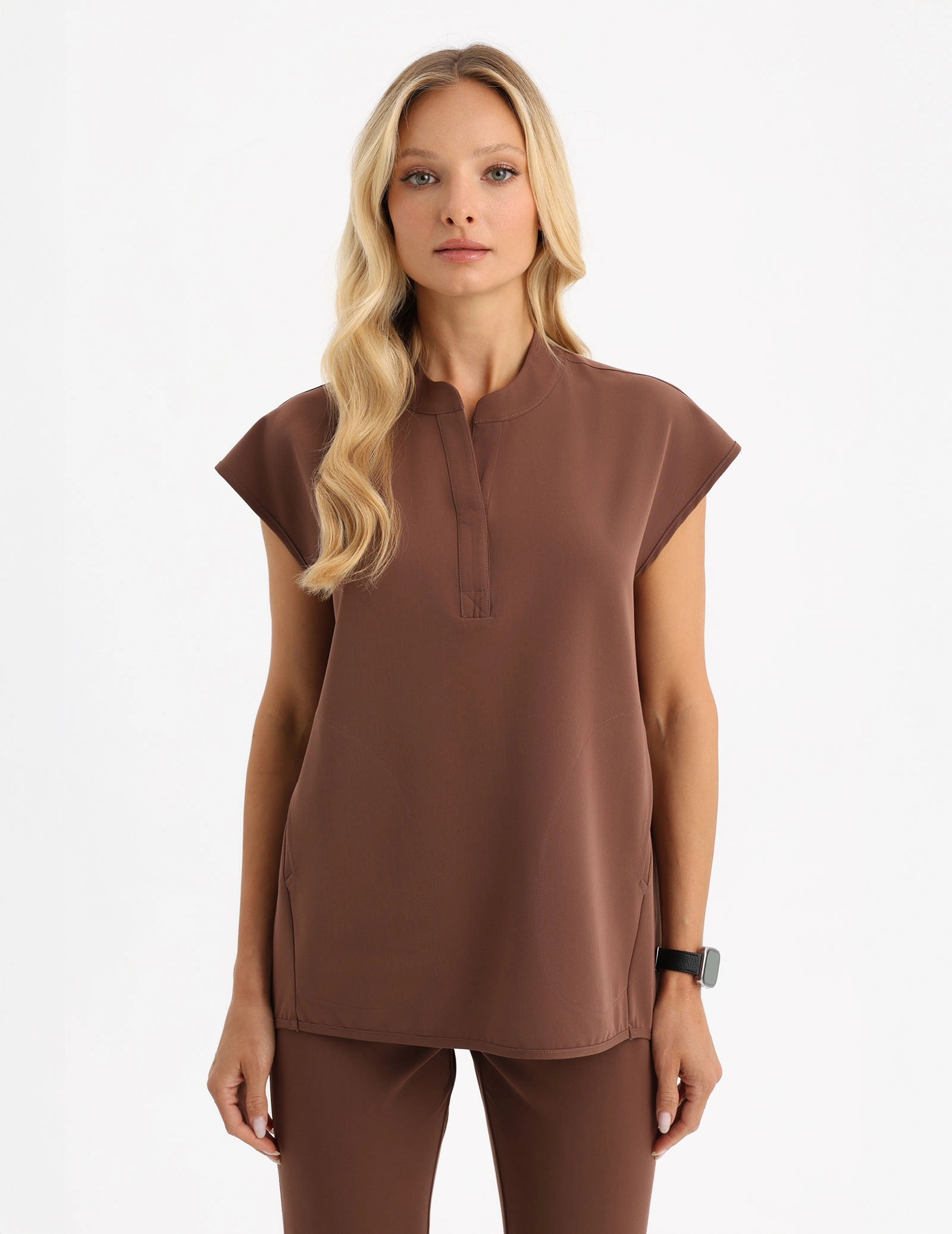 Bluză Medicală Khloe - MILKY BROWN
