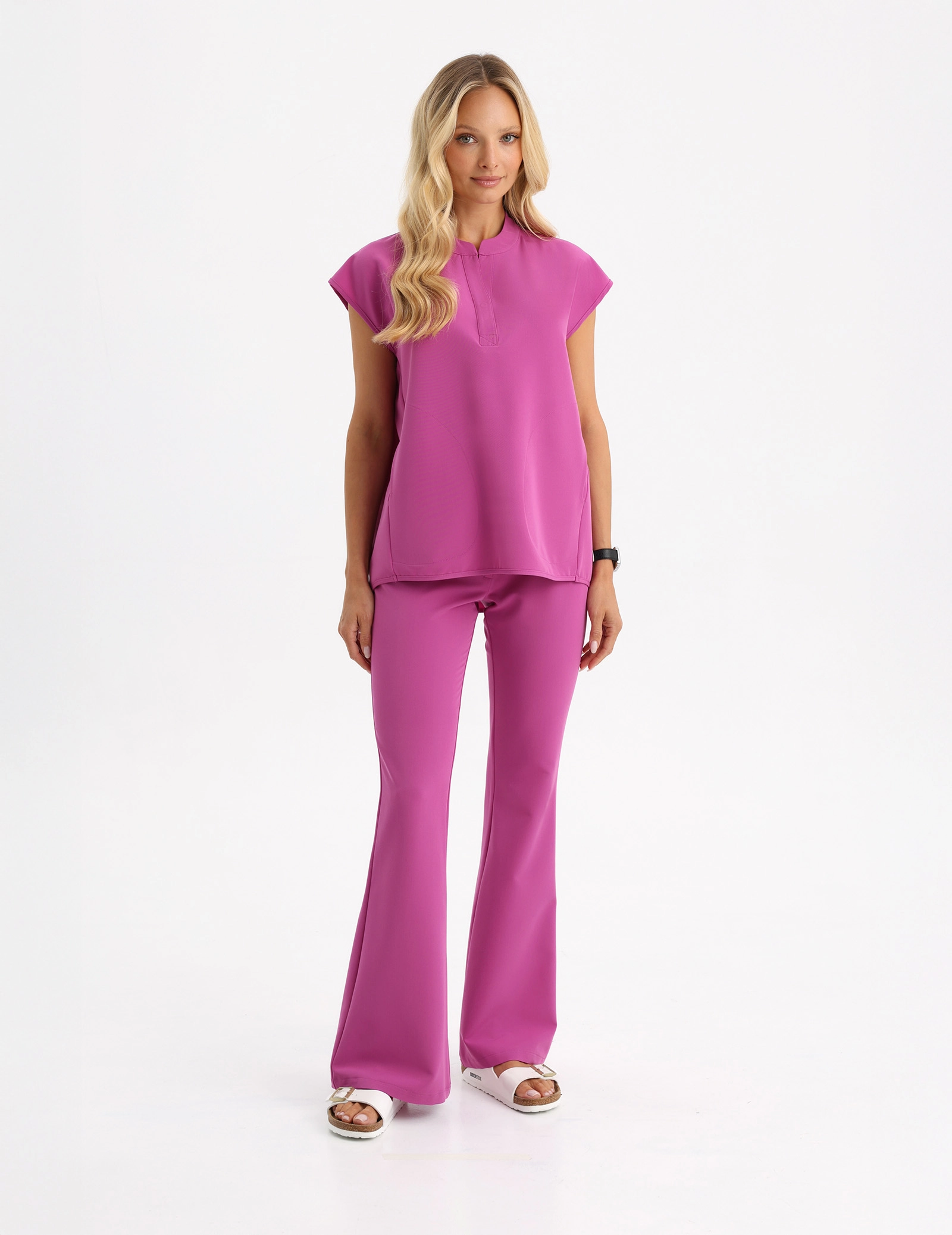 Bluză Medicală Khloe - ELECTRIC PINK
