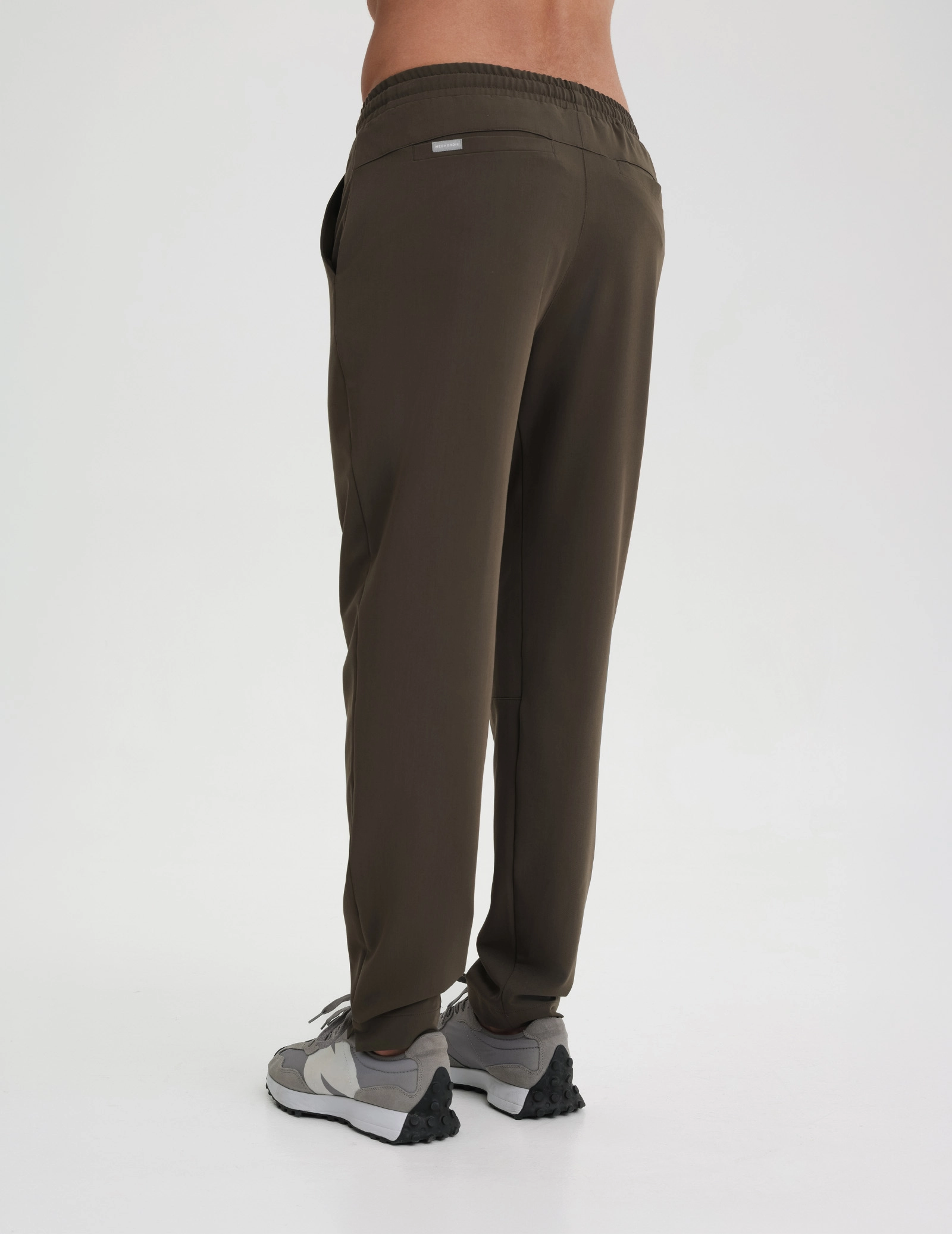 Pantaloni basic pentru bărbați - OLIVE NIGHT